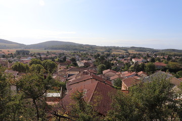 Obraz premium Village de Communay - Département du Rhône - France - Vue des toits - Vue en plongée