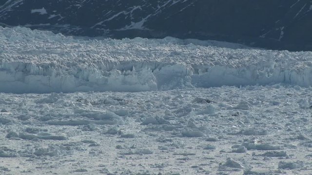 Zoom out, glacier landscape