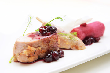 Roasted duck with garnish