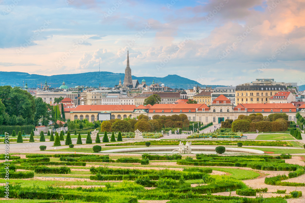 Wall mural vienna belvedere palace and the gardens at sunset