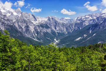 Fototapeta na wymiar Landscape of the Majestic Albanian Alps in Valbona Valley, Albania