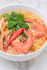 トムヤムクンヌードル