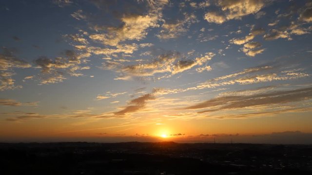 沖縄の街並み 沈みゆく夕日 タイムラプス