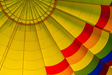Obraz premium Looking up at the patterns on a hot air balloon