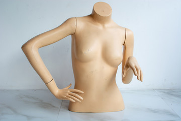 Body Puppet Mannequins for clothing It's broken was abandoned old