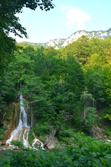 Fototapeta na wymiar Valul Miresei waterfall