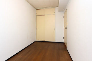 住宅の部屋と収納戸