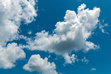 Obraz na płótnie Canvas White cloud on blue sky on day time for background.