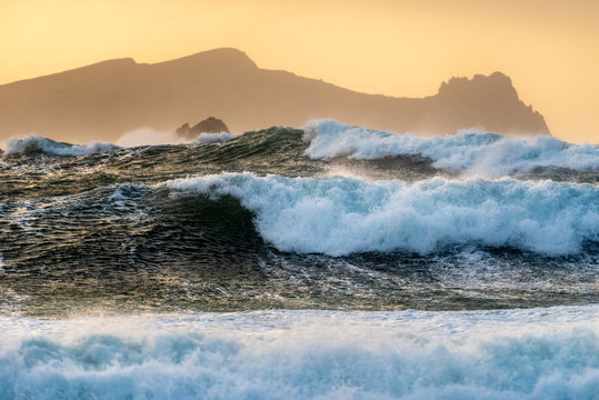 Large waves, Clogher Strand, Dingle Peninsula, County Kerry, Munster, Republic of Ireland