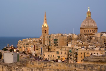 Fototapeta na wymiar panoramic view of valletta malta
