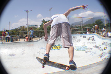 Skateboarder wait in Halfpipe