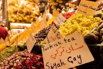 various types of tea on display in Spice Bazaar i Istanbul, Turkey