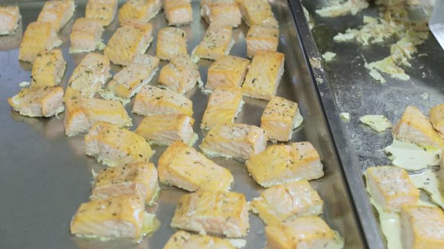 Pezzetti di salmone per antipasto