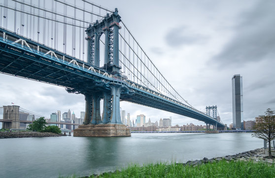 Manhattan Bridge seen from Brooklyn cloudy day - image
