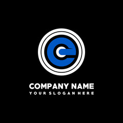 Obraz premium Initial lowercase letter OE, linked circle outline logo elegant, color white, blue on black background