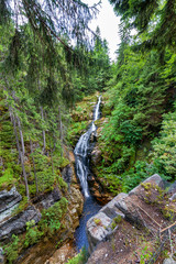 Wodospad Kamieńczyk w Szklarskiej Porębie w Polsce w Europie