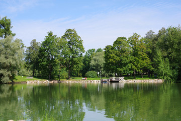 Fototapeta na wymiar Parc du château de Cesis 5