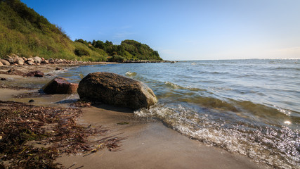 Naturstrand im Ostseebad Thiessow auf der Insel Rügen