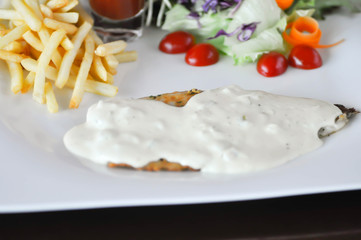fish steak , catfish steak with white cream sauce
