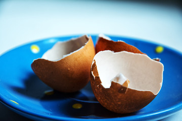 food, egg, white, isolated, coconut, breakfast, sweet, healthy, brown, dessert, eggs, yolk, raw, ingredient, shell, fresh, fruit, chocolate, delicious, diet, closeup, yellow, meal, cooking, broken