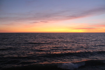 Fototapeta na wymiar Sunset over the sea