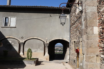 Eglise Saint Mayol dans le Village de Ternay - Département du Rhône - France - Extérieur de...