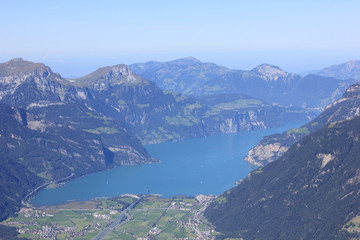 Fototapeta na wymiar lake lucerne seen from the top of a mountain