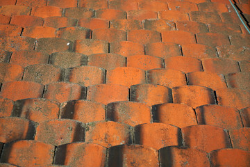 Roof tiles made of baked clay are particularly beautiful and durable on German roofs