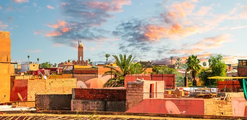 Crédence de cuisine en verre imprimé Maroc Vue panoramique de Marrakech et de la vieille médina, Maroc