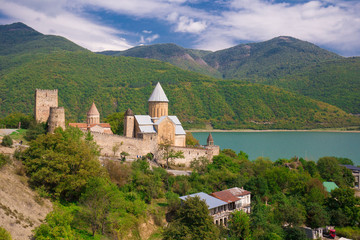Fototapeta na wymiar Georgia. Fortress Ananuri