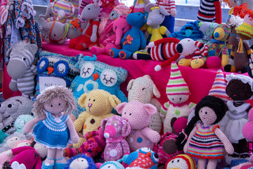Fototapeta na wymiar Knitted toys on the market