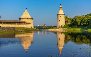 Obraz premium Pskov Kremlin, the historical and architectural center of Pskov. L