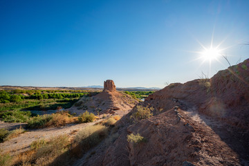 Hiking in the Shoreline Trail of Lake Mead National Recreation Area