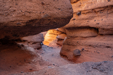 Hiking in the White Owl Canyon of Lake Mead National Recreation Area