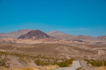 Hiking in the Shoreline Trail of Lake Mead National Recreation Area