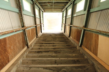 駅　階段