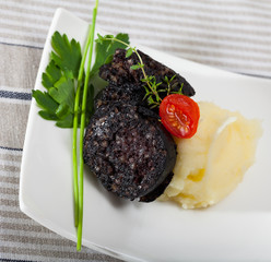 Blood sausage with rice