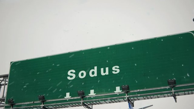 Airplane Landing Sodus in Christmas