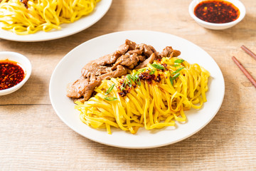 asian stir-fried noodle with pork