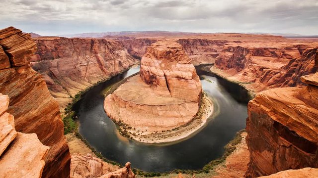 Time lapse of the amazing horseshoe bend in the Colorado River