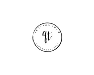  QT Initial handwriting logo vector