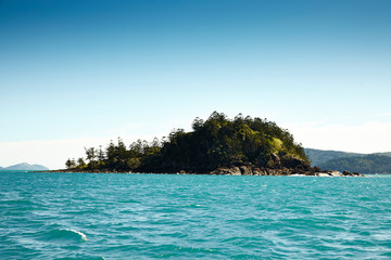 Fototapeta premium tropical island in the sea