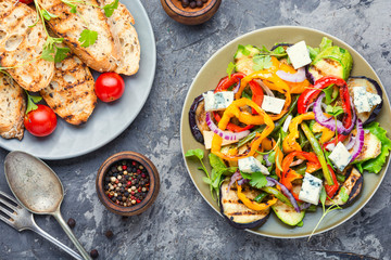 Grilled vegetables salad
