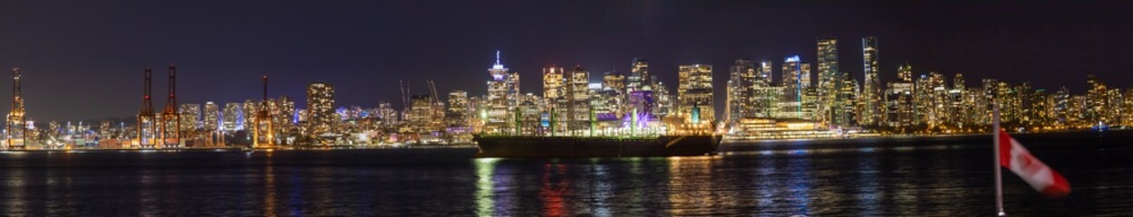 Naklejka na ściany i meble Vancouver Skyline at night