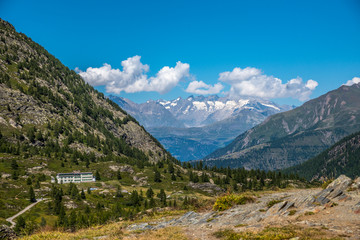 Fototapeta na wymiar Simplon Pass, Valais, Suiza