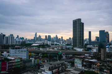 Bangkok Cityscape bei Sonnenaufgang, Thailand