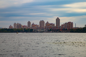 Obraz premium city skyline at sunset