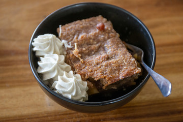 Vegan Apple Crumble in the bowl