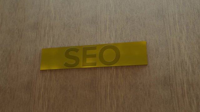 golden door sign Seo. enter to room