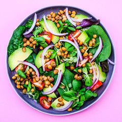 Healthy Avocado and Lentil Salad
